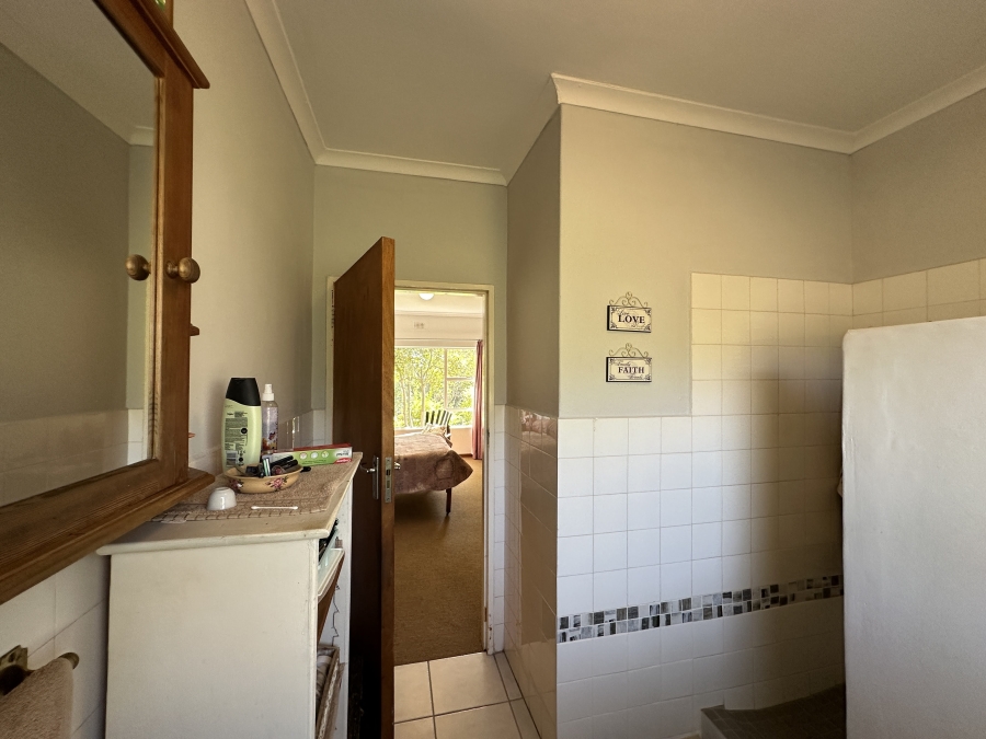 4 Bedroom Property for Sale in Barrydale Western Cape